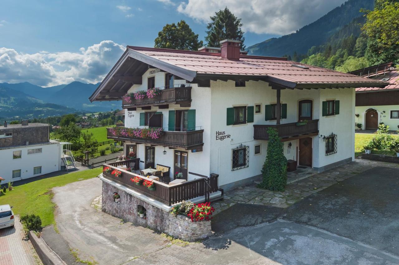 Fruehstueckspension & Appartements Eugenie Kitzbühel Exteriör bild